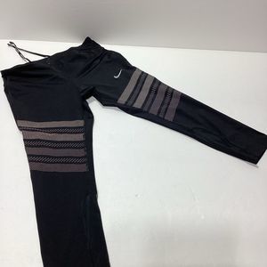 Nike Dri-Fit Black Crop Textured Design Running Leggings M